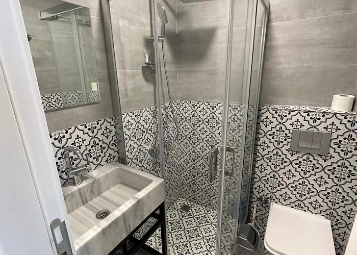 Yellowhouse 3 4* Istanbul