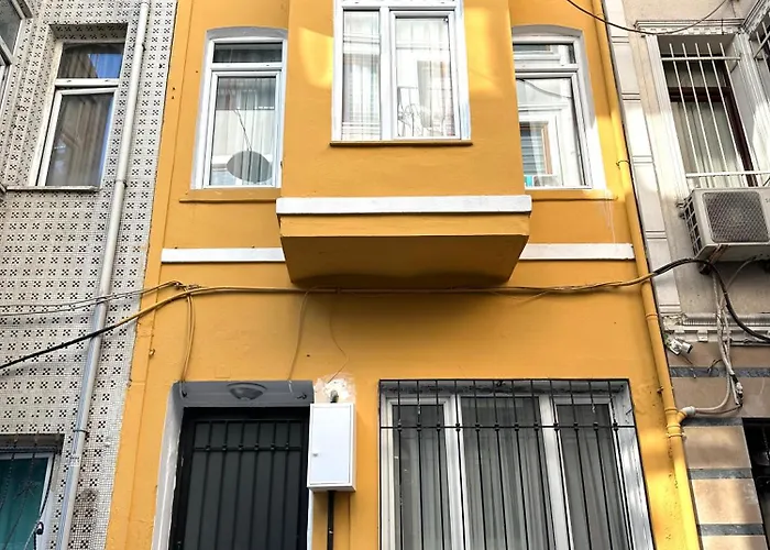 Yellowhouse 3